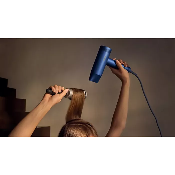 PHILIPS Hair dryer 1400W Series 8000 ThermoShield Advanced technology 10 heat and  - BHD837/10