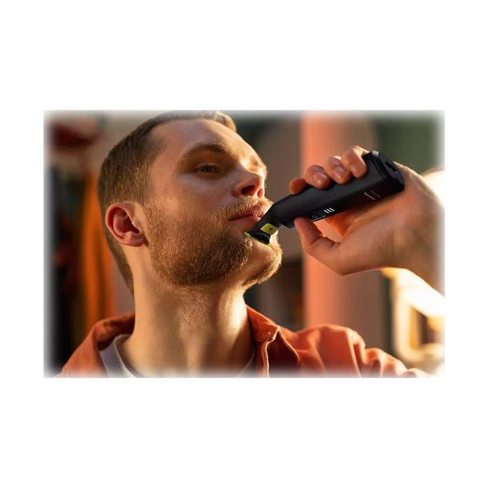 PHILIPS OneBlade Pro Face and Body 14 settings - QP6541/15