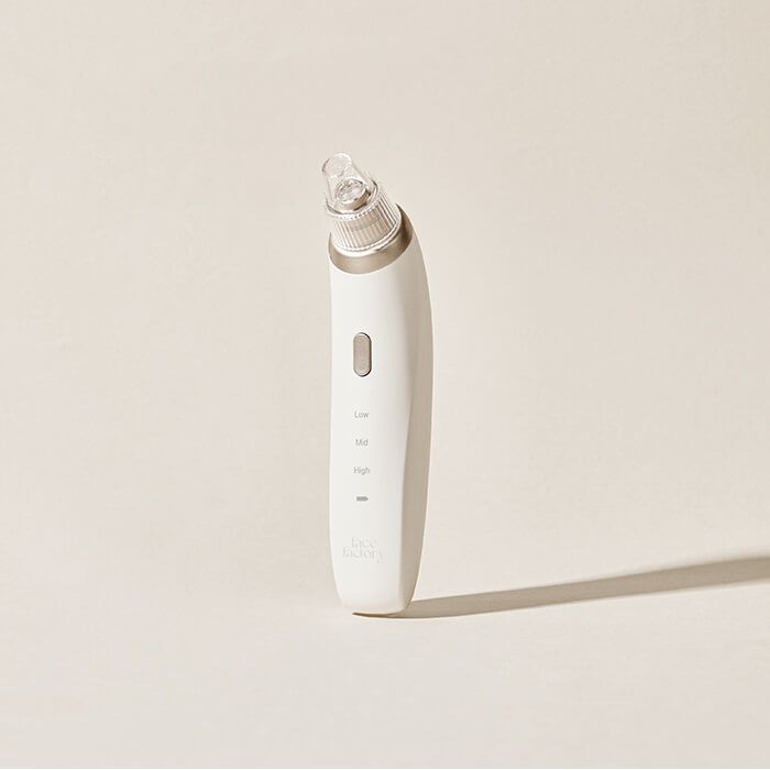 Device for radio frequency lifting RF, needleless mesotherapy and LED function