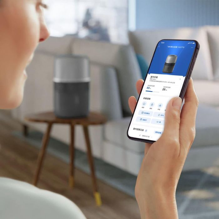 PHILIPS Humidifier Series 5000 Up to 56 m2 3 settings black - HU5710/03