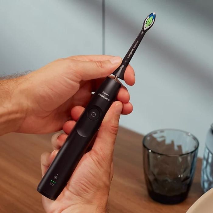 PHILIPS toothbrush Sonicare HX7101/02 BrushPacer and SmartTimer black travel case - HX7101/02